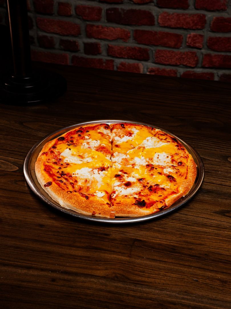 Dört Peynir Pizza