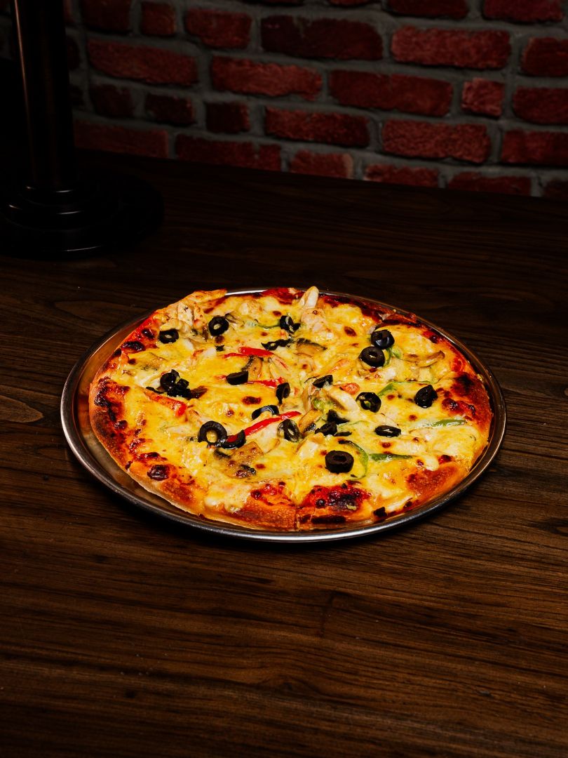 Köri Tavuklu Pizza
