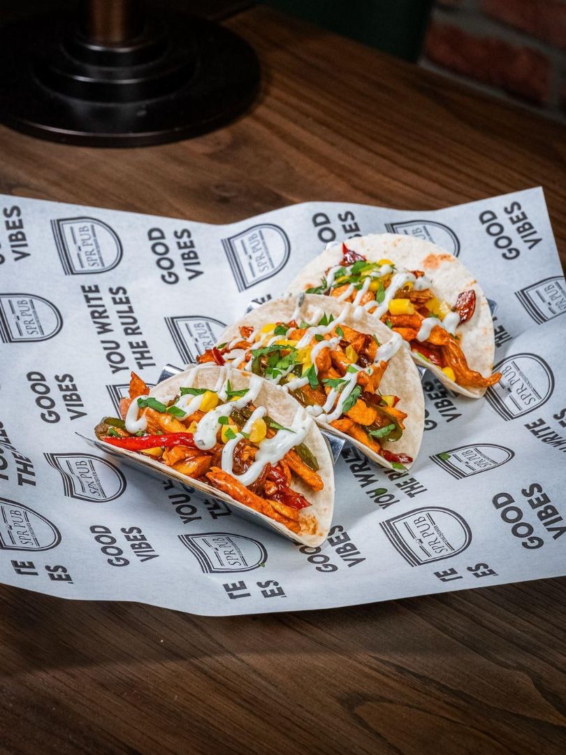BARBEKÜ SOSLU TACO